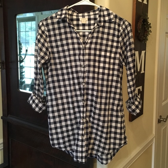 J. Crew Tops - Women’s J Crew button up shirt